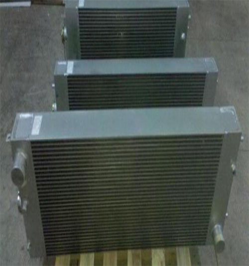  后部冷卻器